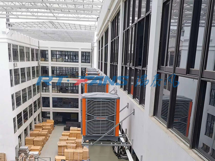 工廠降溫,瑞泰風冷風機,環(huán)保空調(diào)